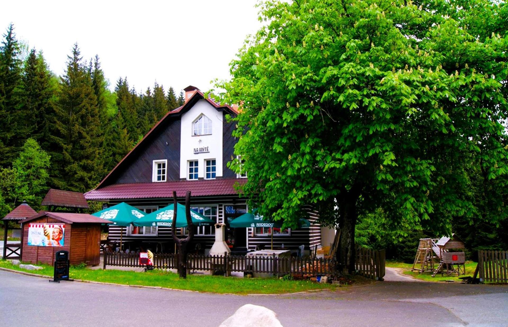 Hotylek Na Myte Hotel Harrachov Exterior foto
